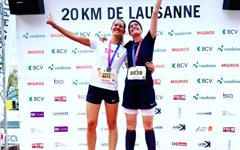 Läuferin bei 10 km Lausanne verbessert ihre Bestzeit mit RunMotion Lauftraining.