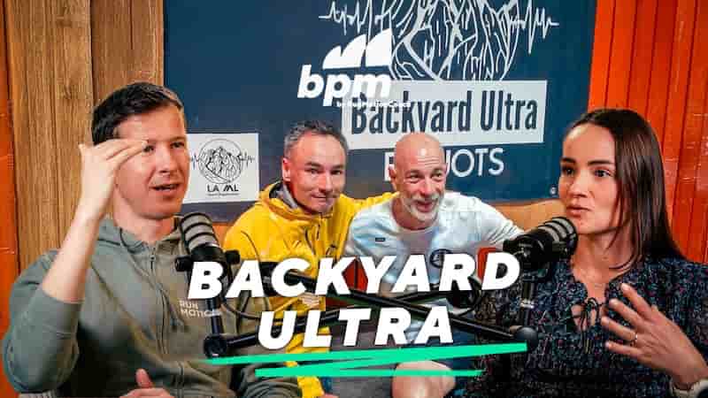 Trailrunnerin bei einem Backyard Ultra über 443 km, inspiriert von Xuane Nguyen und Laufstrategie.
